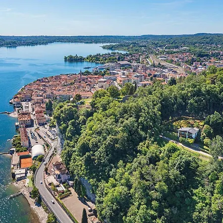 Stylish & Spectacular Views! - La Rocca Villa Arona