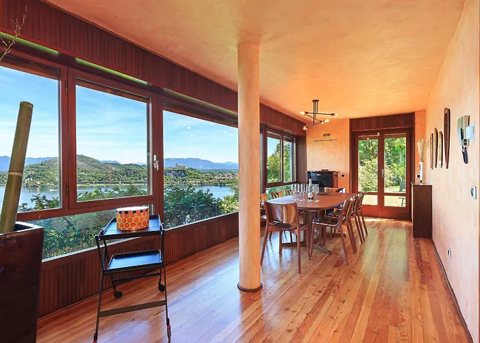 Stylish & Spectacular Views! - La Rocca Villa *